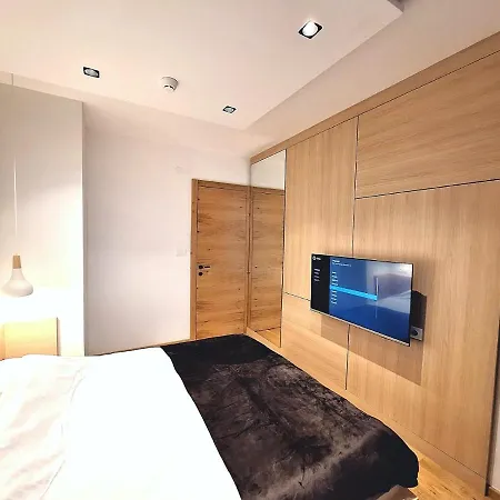 Apartment Vuk, Zlatni Javor